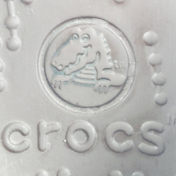 Crocs Juneau Women’s Slip On Rubber Loafer Flats Brown Closed Toe Shoes F541 - Picture 8 of 11